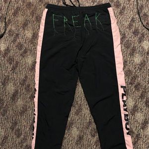 playboy x freak CUSTOM BY FREAK